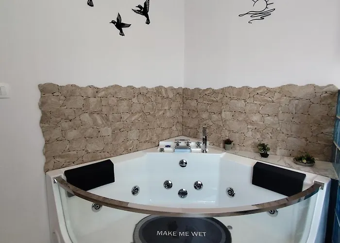 Valaoritou Luxury Jacuzzi By Dimcol 1 *